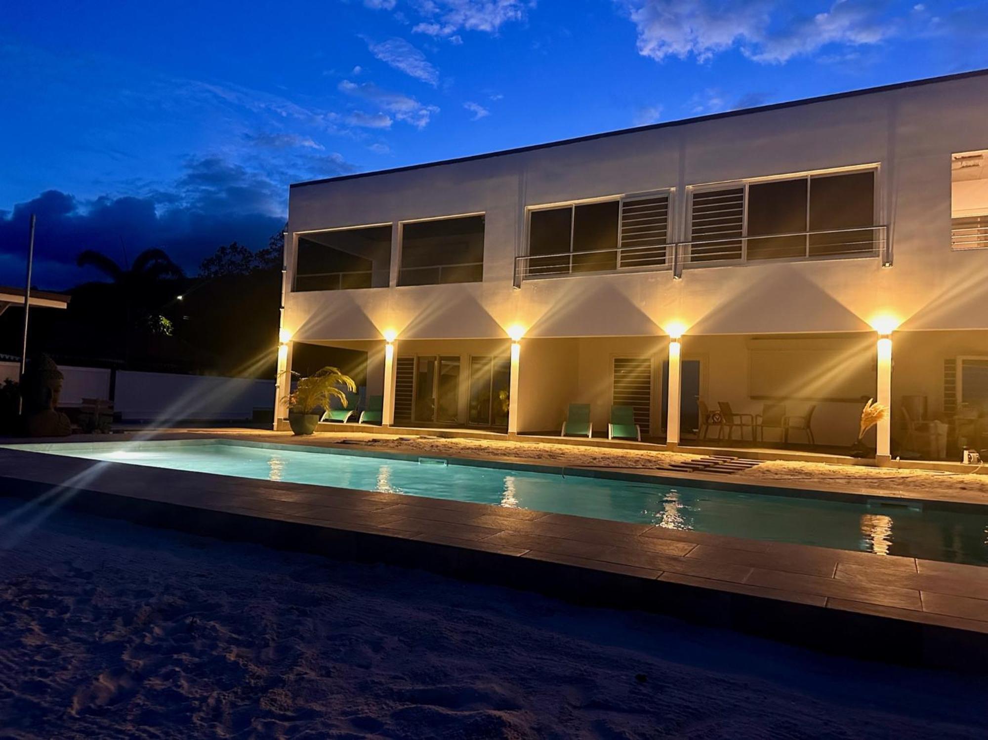 Pension Irivai Appartement Puatou 1 Chambre Bord De Mer Uturoa Bagian luar foto