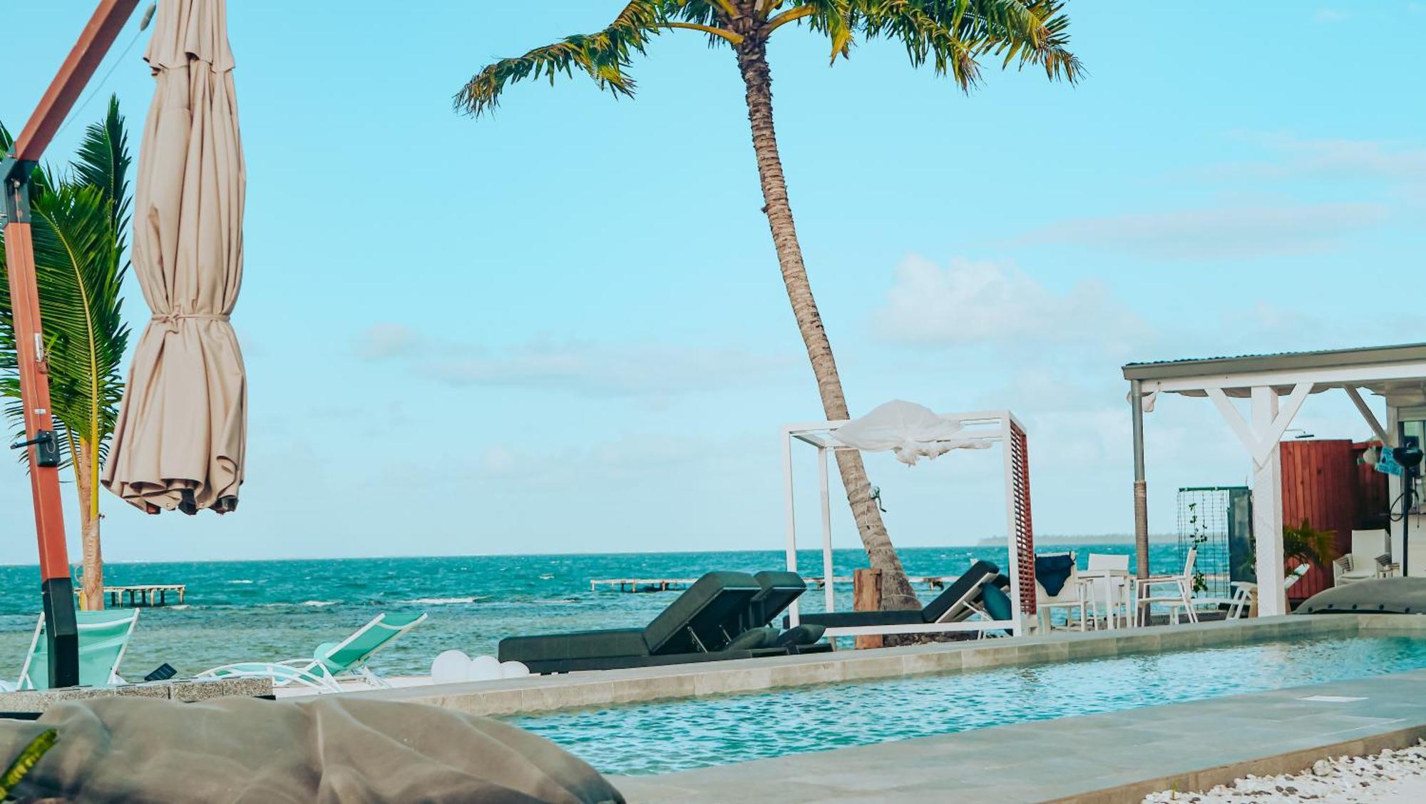 Pension Irivai Appartement Puatou 1 Chambre Bord De Mer Uturoa Bagian luar foto