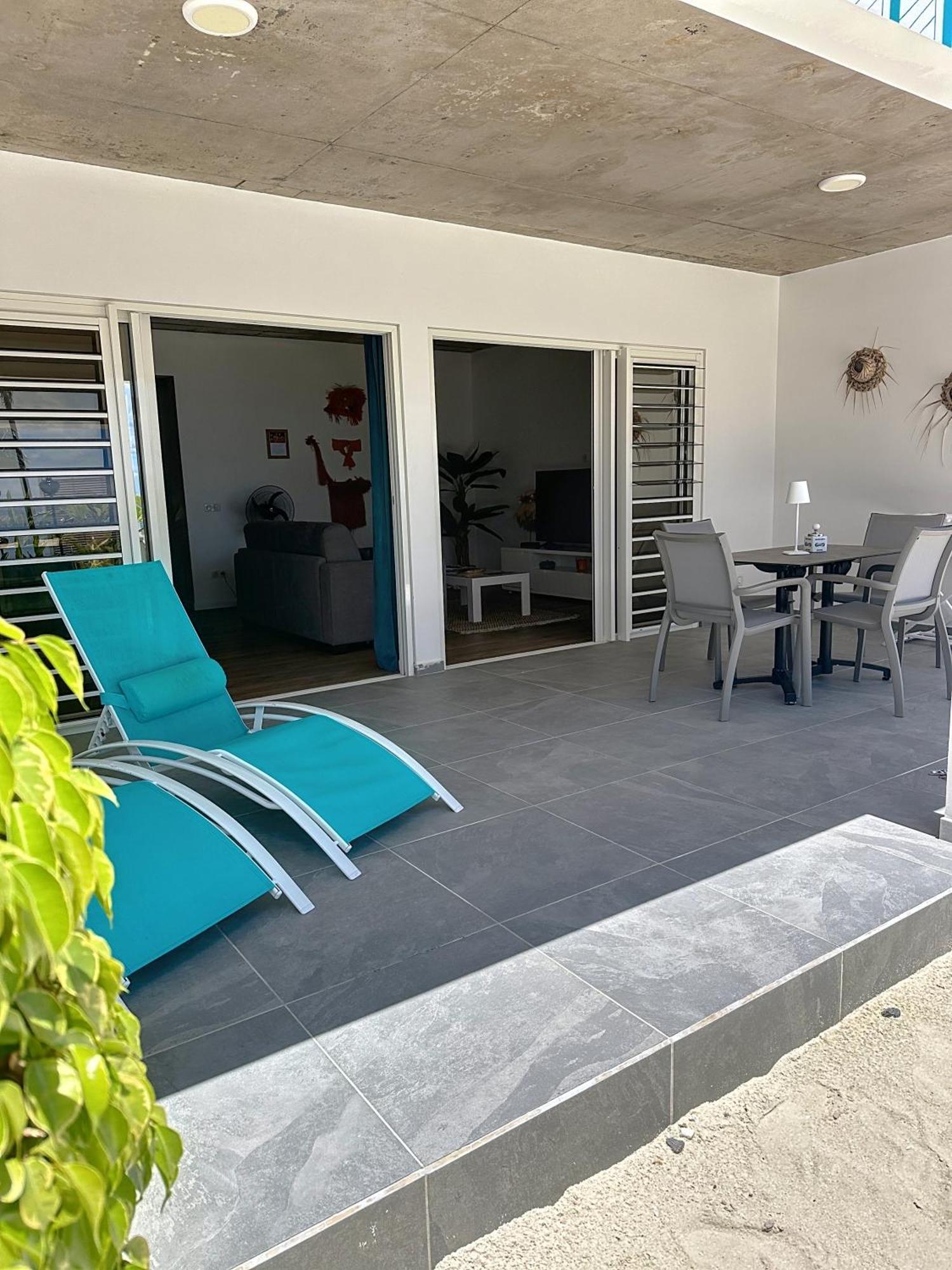 Pension Irivai Appartement Puatou 1 Chambre Bord De Mer Uturoa Bagian luar foto